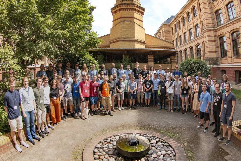 Gruppenfoto der Teilnehmer:innen 2022